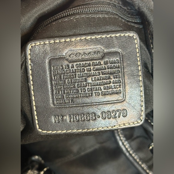 Coach soho hobo signature black larger croissant woven strap nickel hardware - Picture 10 of 12